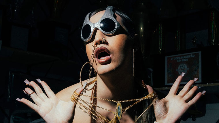 CAE declara seu “Último Ano Sendo Pobre” em mixtape de estreia