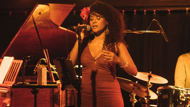 Sabrina Brazzil e o impacto da música brasileira nos palcos da Escandinávia