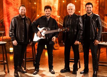 “Violeiro Antigo” Luiz Cláudio & Giuliano lançam modão com Matogrosso & Mathias