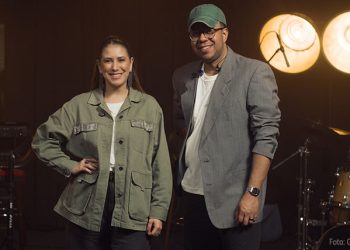 Rodrigo de Campos, collab Ana Nóbrega, lança “Marcas Em Suas Mãos”