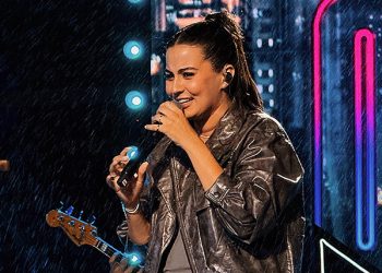 Bia Frazzo anuncia 1º São João da carreira com apresentações em Campina Grande e Petrolina