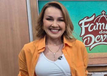 TV Aparecida reforça seu time e anuncia nova apresentadora