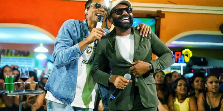 Netto Brito gravou audiovisual em São Paulo, com Pablo, Tierry, Vitinho e Hugo Henrique