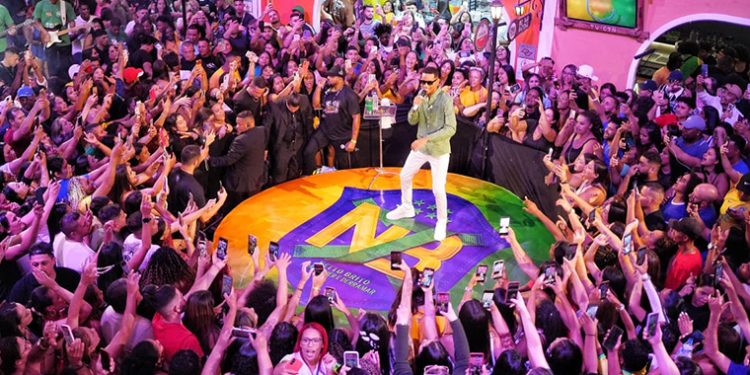 Netto Brito gravou audiovisual em São Paulo, com Pablo, Tierry, Vitinho e Hugo Henrique