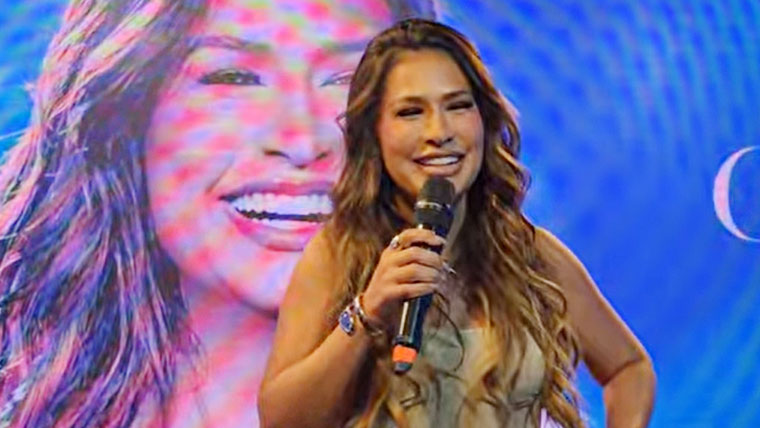 Simone Mendes apresenta O Melhor de Mim em evento exclusivo e lança primeiro volume do DVD