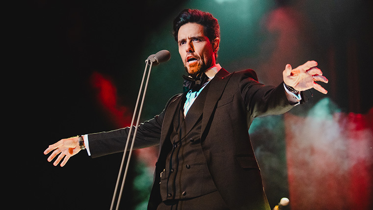 Thiago Arancam apresenta o show “Trilhas Inesquecíveis de Novelas” em São Paulo