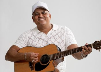 Ceian Muniz celebra o Dia das Mães com maratona de shows entre Goiás, Bahia e DF