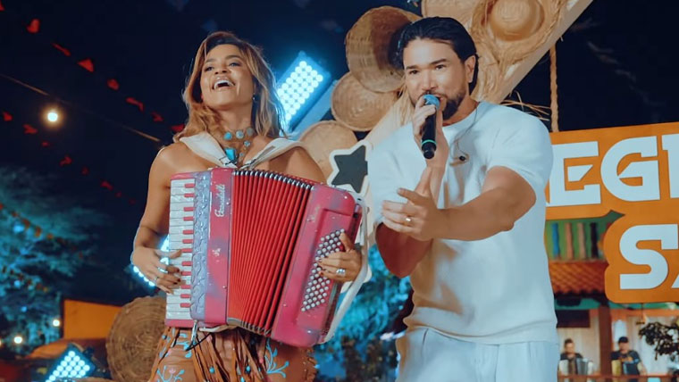 Com participação de Lucy Alves, Reginaldo Sama revisita o clássico “Feira de Mangaio”