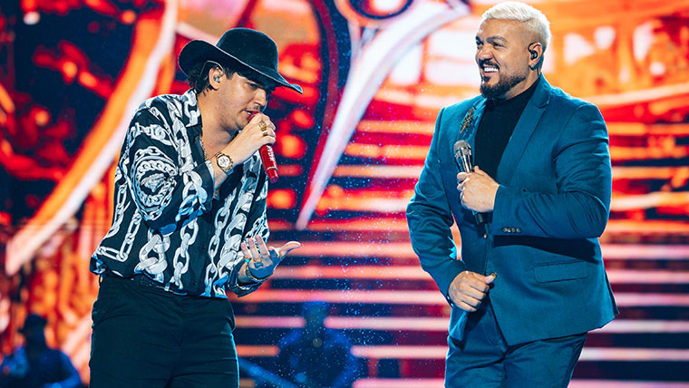 “Meia-Noite e Meia”, feat Natanzinho Lima e Belo do DVD “Na Liga em Sampa”