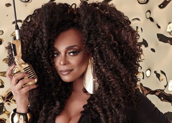 Paula Lima lança o single “D’Ouro Brilhante” e abre caminhos para nova era musical