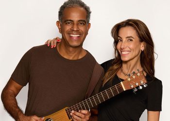 Jair Oliveira e Tania Khalill apresentam espetáculo do projeto Grandes Pequeninos em SP