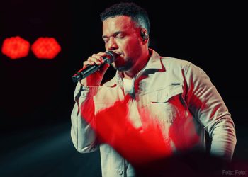 “Não Me Abandonou” Nilson Junior celebra fidelidade de Deus em meio às tempestades da vida