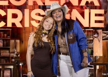 Lorena Cristine lança EP “Meu Copo Não Trai”, com repertório inédito e feats femininos
