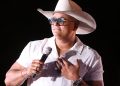 Ceian Muniz leva o “brega de luxo” para o Tocantins com show em Chapada da Natividade