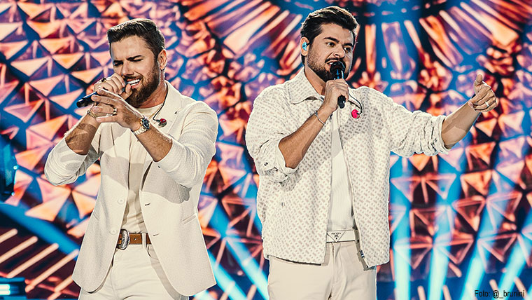 Zé Neto & Cristiano lançam álbum completo “Vocês & Deus”
