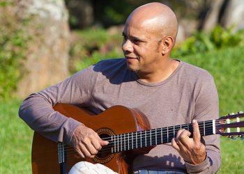 “Do Brasil”, Gravação original de Vander Lee, chega pela primeira vez nas plataformas